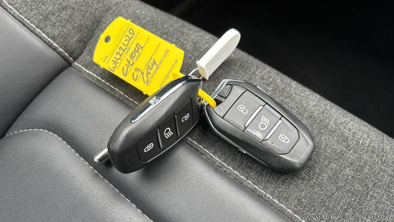 Citroen C3 Aircross 1.2 PureTech 110 Shine Plus 5dr Petrol Hatchback